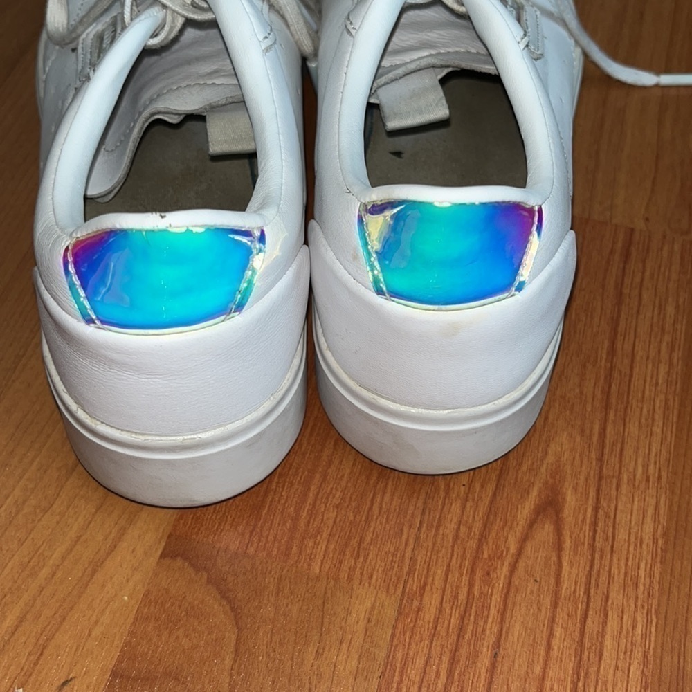 ADIDAS women’s SLEEK WHITE IRIDESCENT EXCLUSIVE Size 7.5 - Picture 5 of 9